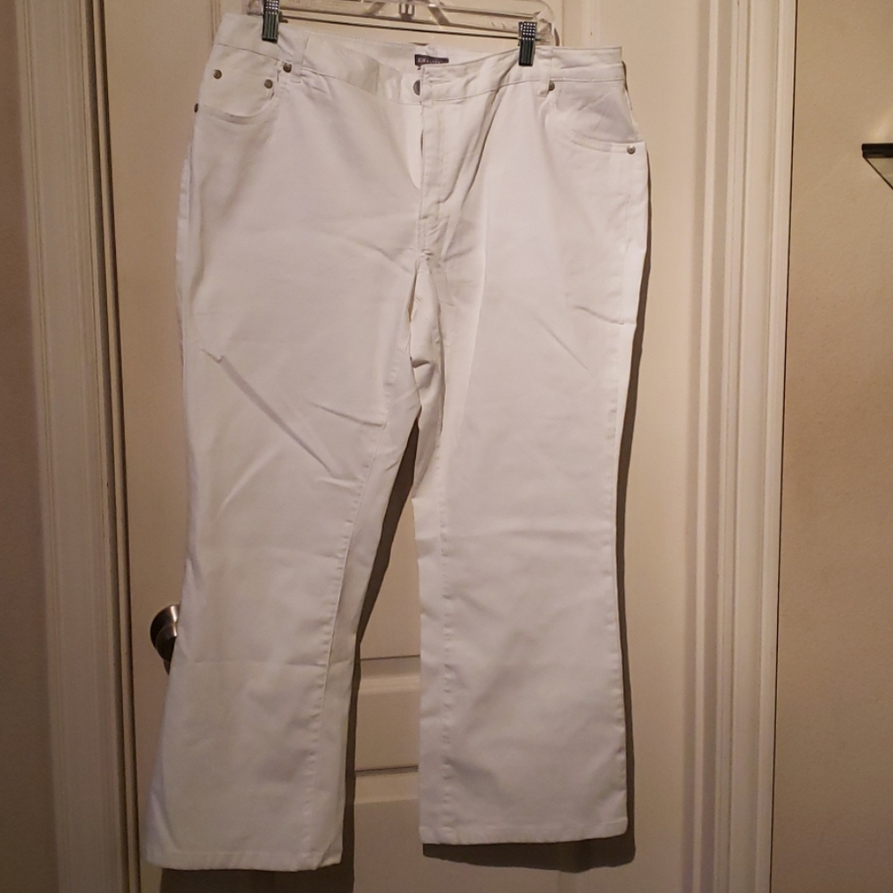 NWOT Jessica London White Bootcut Jeans Size 18W
